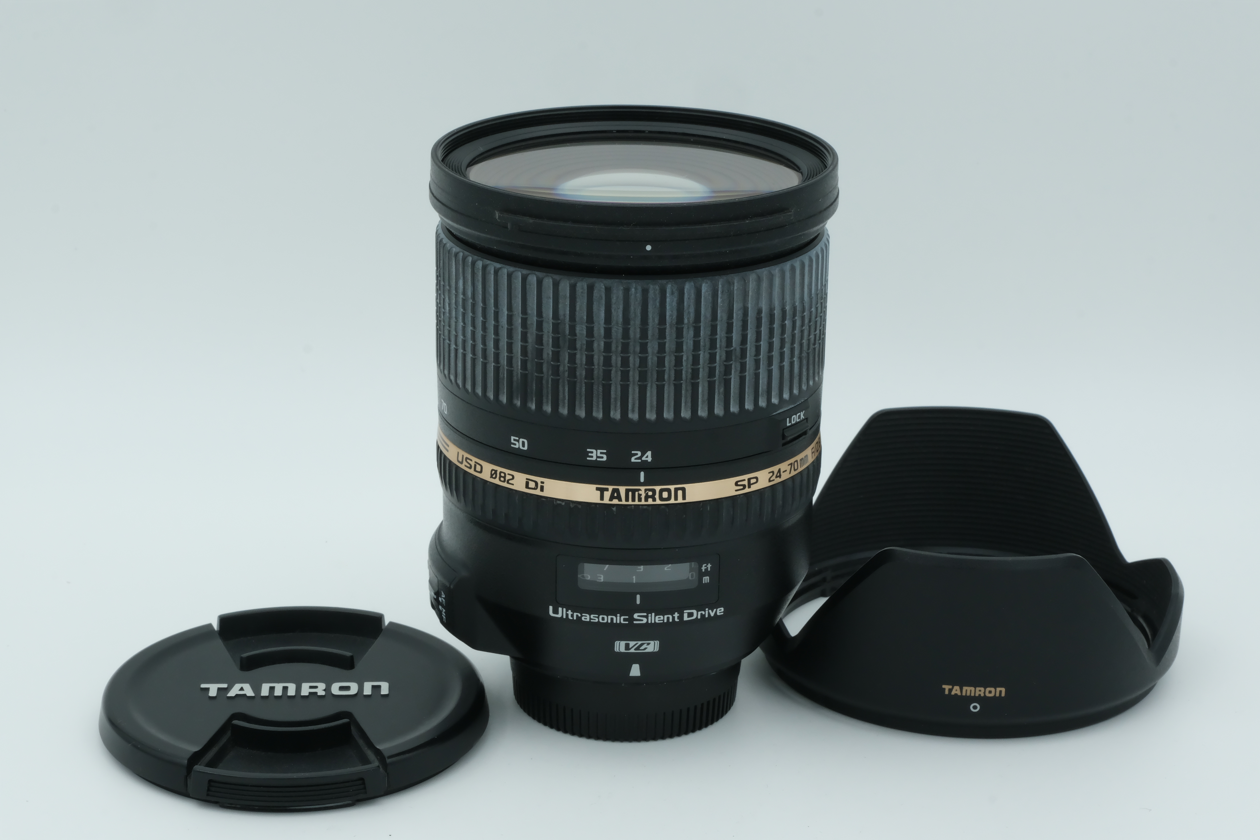 Tamron AF 24-70mm 2,8 VC USD + Sonnenblende für Nikon