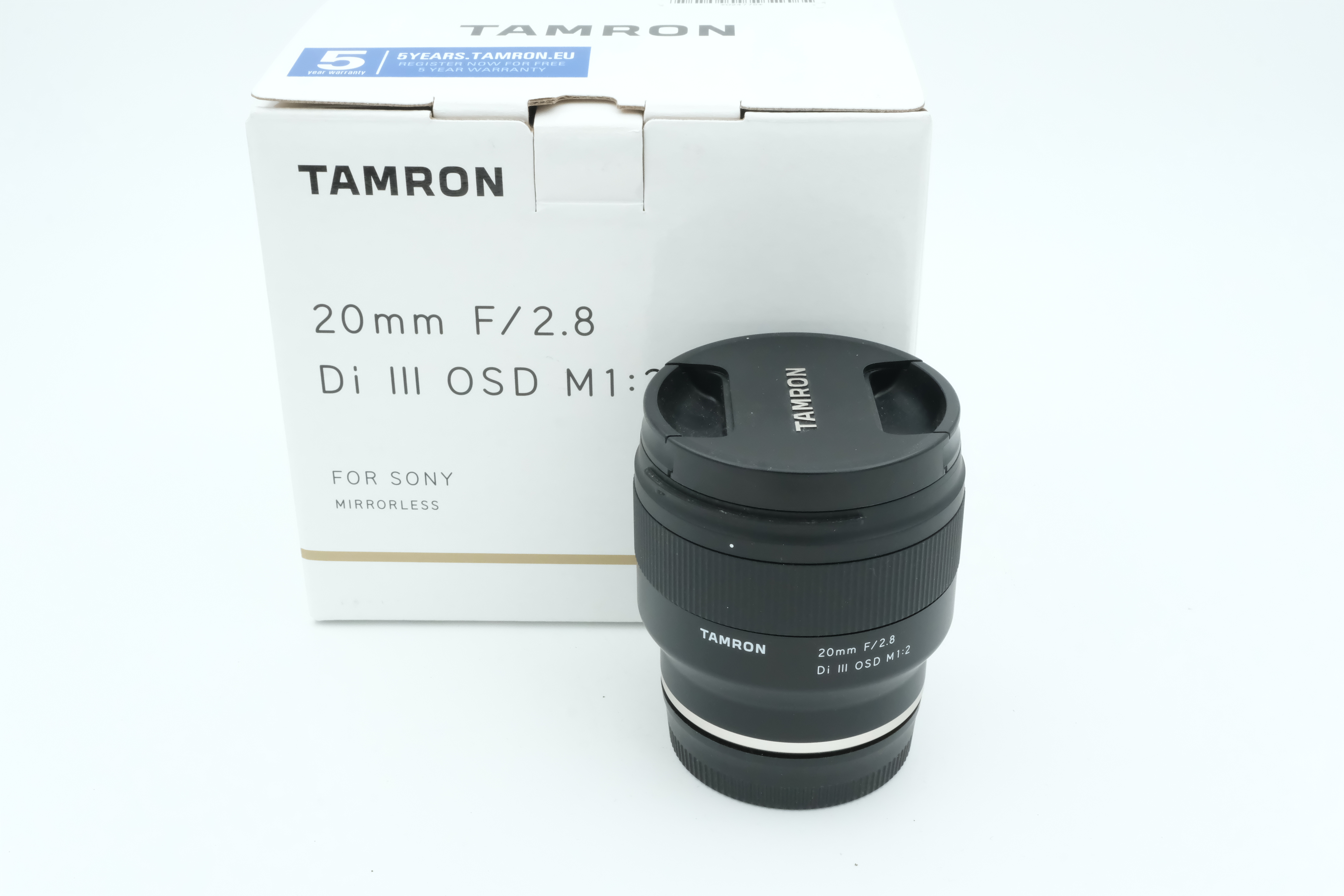 Tamron 20mm 2,8 Di III OSD für Sony E + Sonnenblende